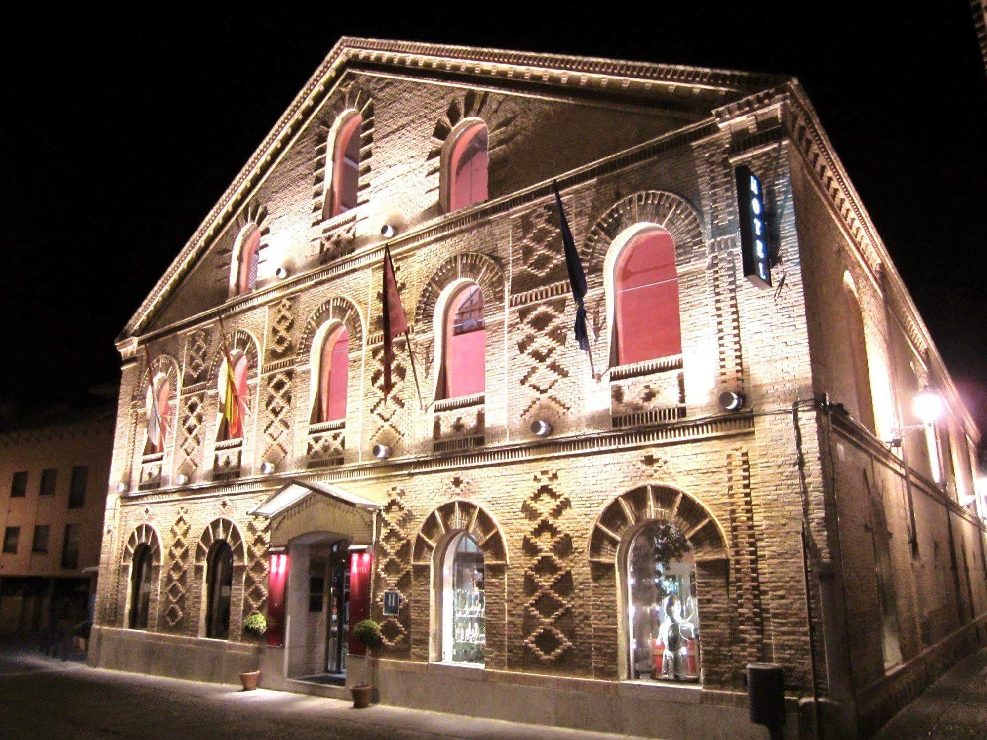 Hotel San Juan De Los Reyes Toledo Exterior photo